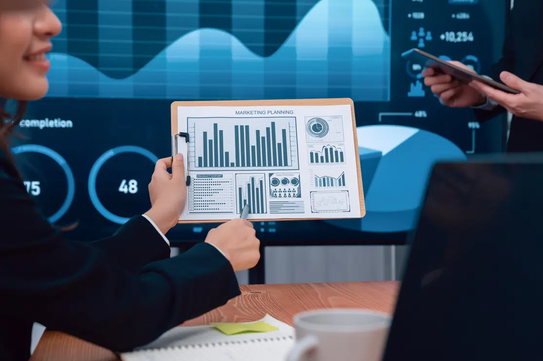 Business Intelligence and Analytics: How one complements the other?